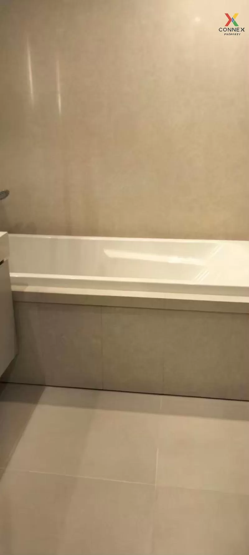 เช่าคอนโด  ควอทโทร บาย แสนสิริ BTS-ทองหล่อ คลองตันเหนือ เขต วัฒนา