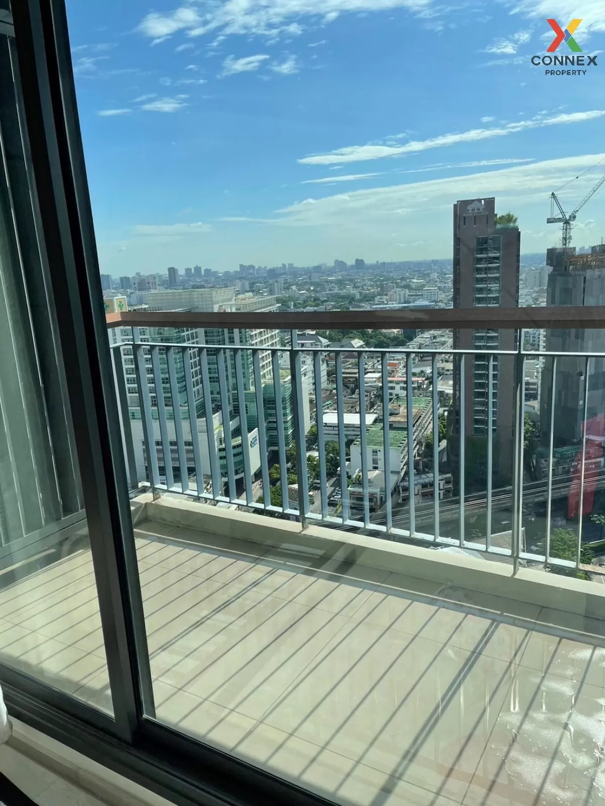 FOR RENT condo , RHYTHM Sukhumvit 42 , BTS-Ekkamai , Phra Khanong