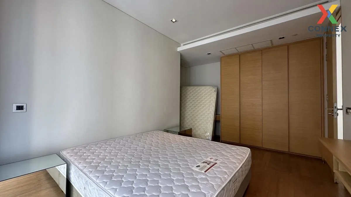 FOR RENT condo , Saladaeng Residence , BTS-Sala Daeng , Silom , B 2