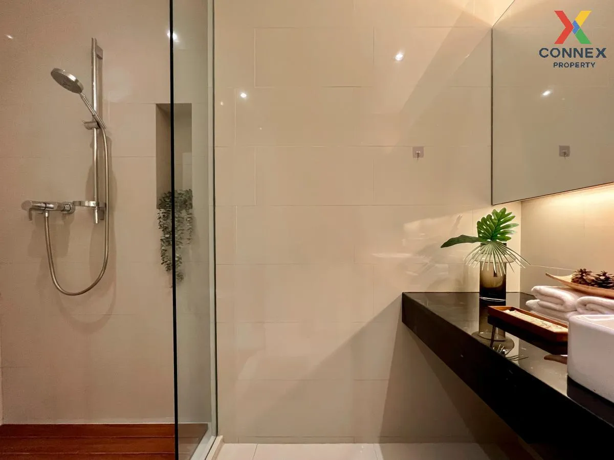 ขายคอนโด  ศาลาแดง เรสซิเดนซ์ BTS-ศาลาแดง สีลม เขต บางรัก กรุงเทพ  ขายคอนโด  ศาลาแดง เรสซิเดนซ์ BTS-ศาลาแดง สีลม เขต บางรัก กรุงเทพ