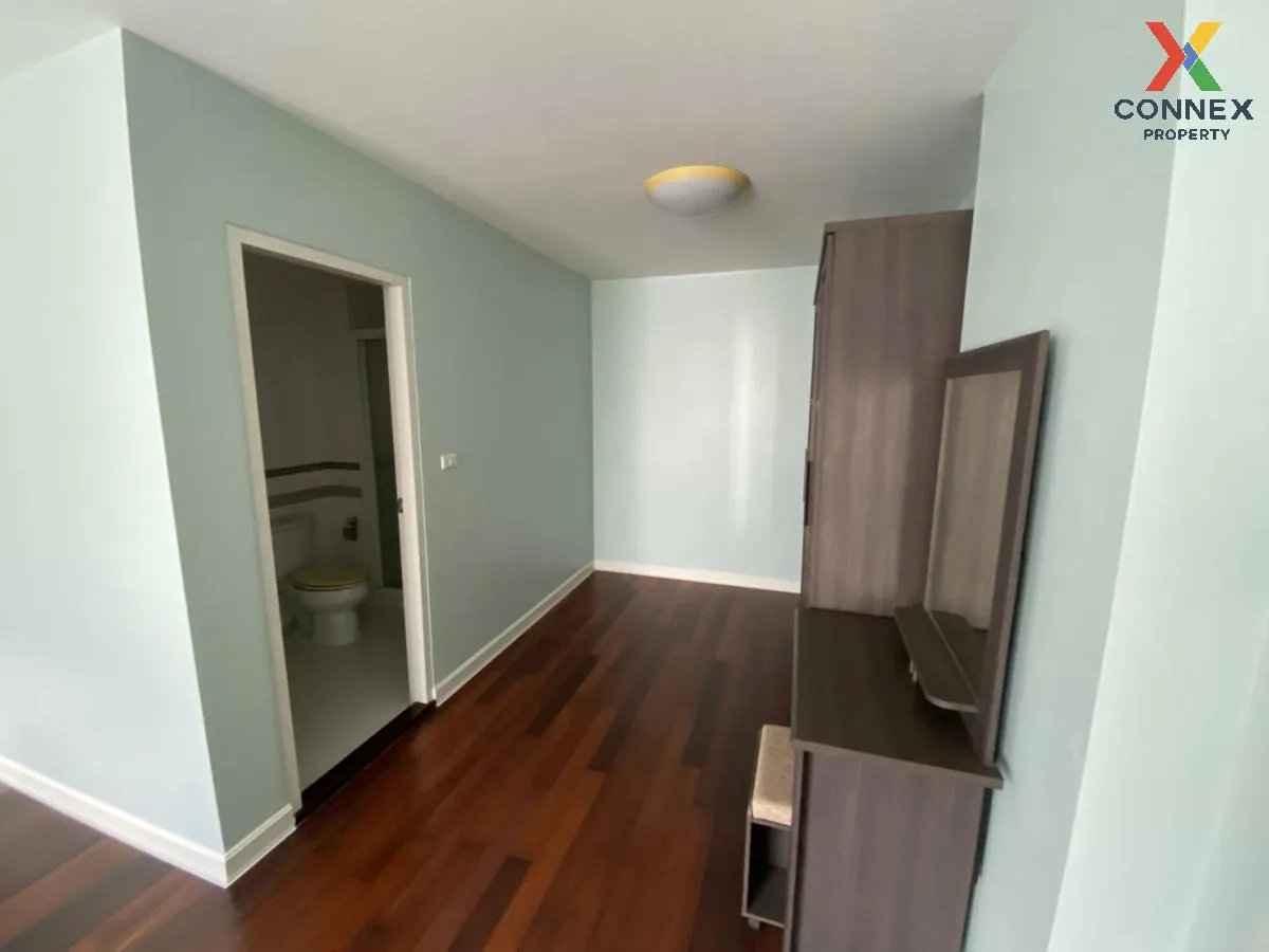 FOR RENT condo , Sathorn Plus by the Garden , MRT-Khlong Toei , C