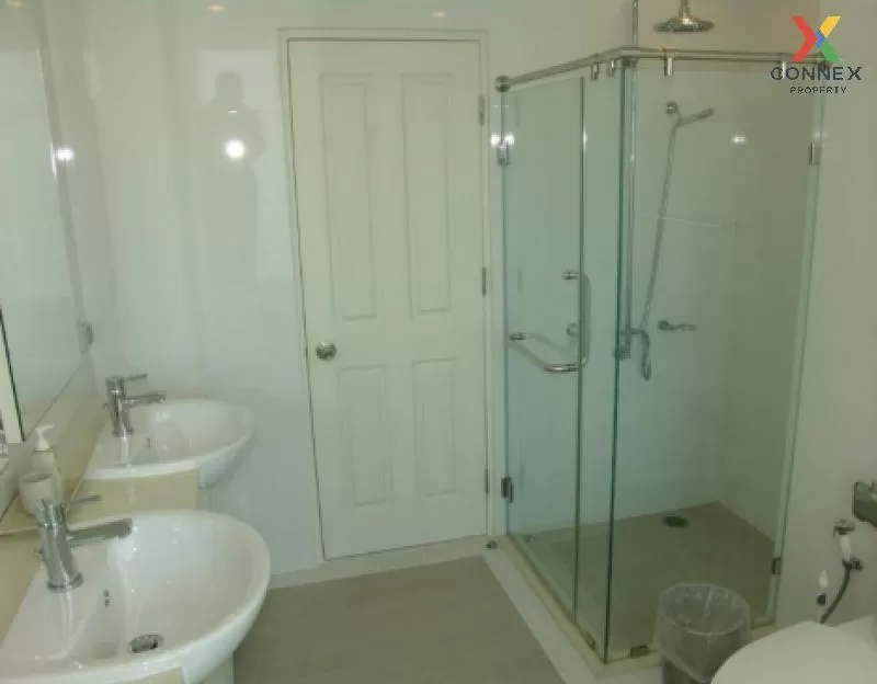 FOR RENT condo , Siri Residence Sukhumvit , high floor , BTS-Phro