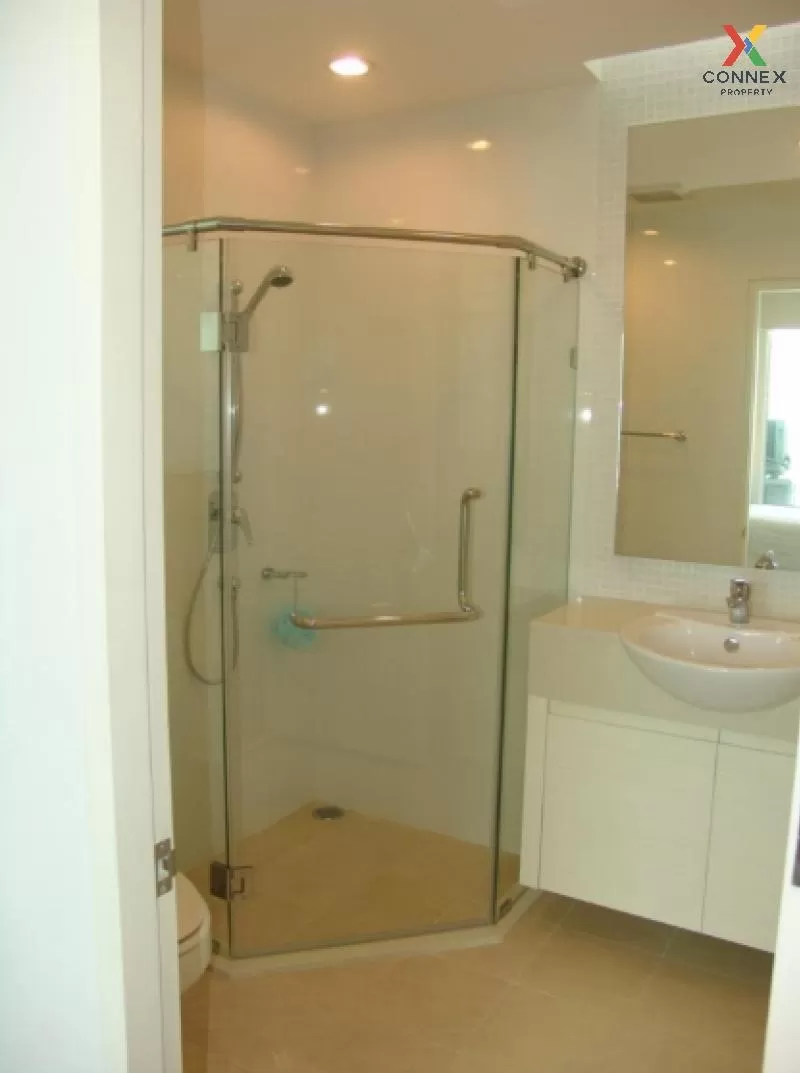 FOR RENT condo , Siri Residence Sukhumvit , high floor , BTS-Phro