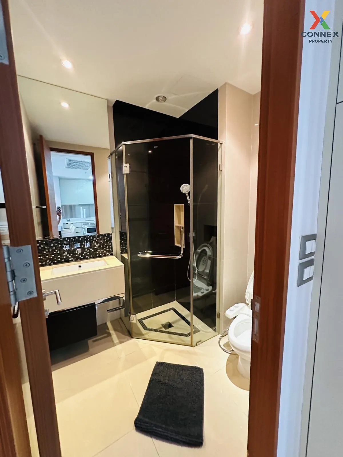 เช่าคอนโด  ดิ แอดเดรส สุขุมวิท 28 BTS-พร้อมพงษ์ คลองตัน เขต คลองเ