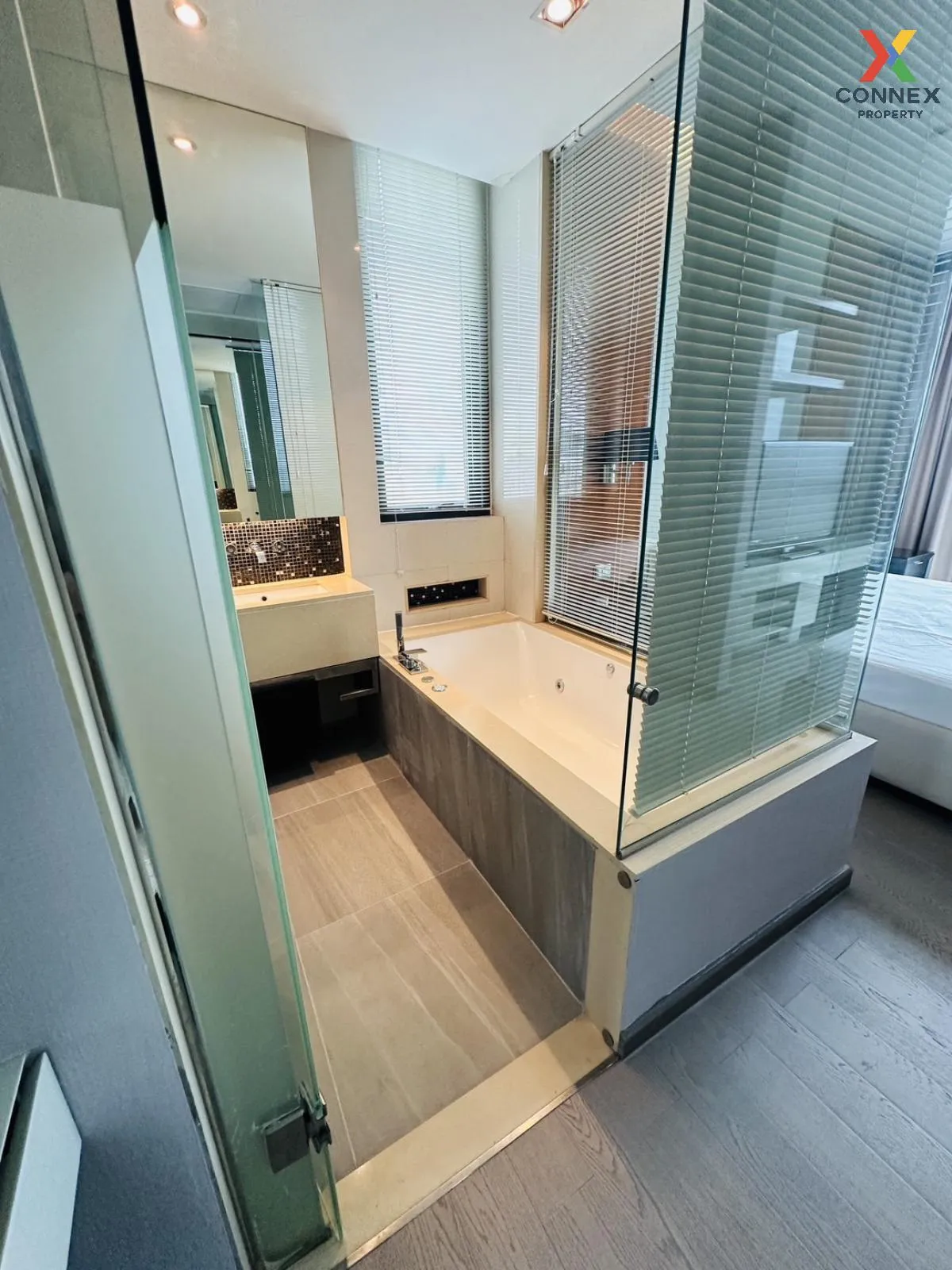 เช่าคอนโด  ดิ แอดเดรส สุขุมวิท 28 BTS-พร้อมพงษ์ คลองตัน เขต คลองเ