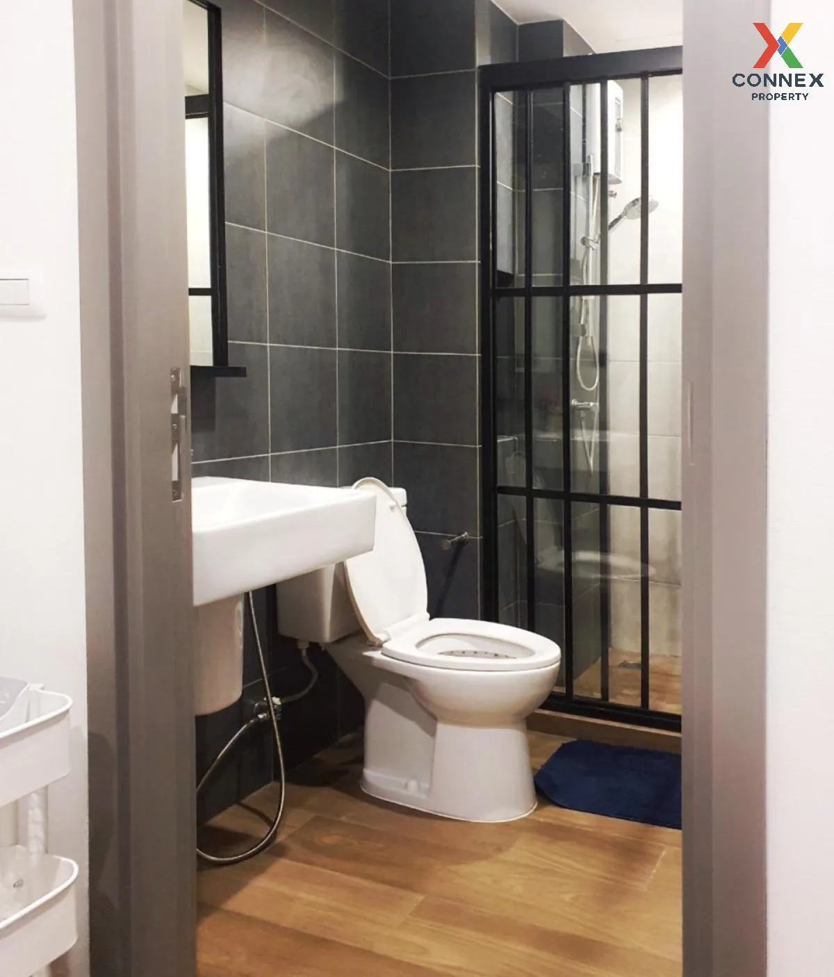 FOR SALE condo , The Base Garden Rama 9 , ARL-Ramkhamhaeng , Hua  FOR SALE condo , The Base Garden Rama 9 , ARL-Ramkhamhaeng , Hua