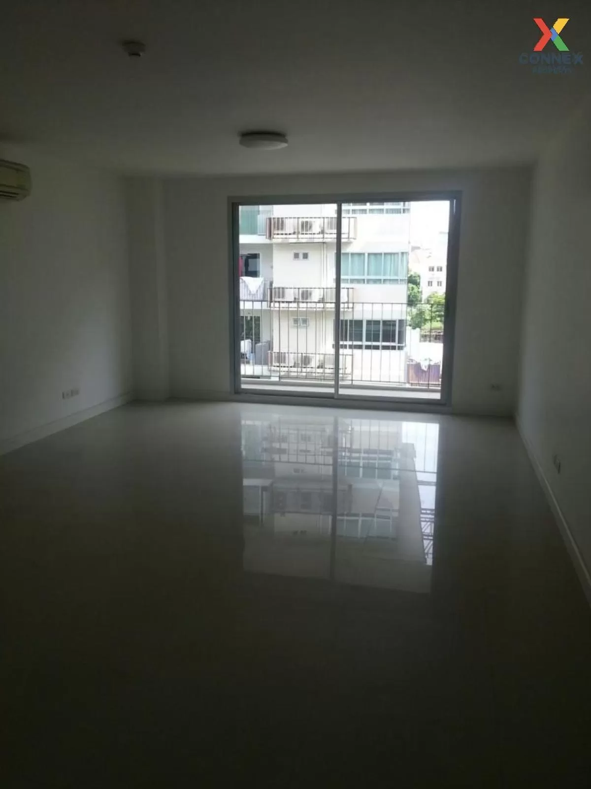 FOR SALE condo , The Clover Thonglor , BTS-Thong Lo , Khlong Tan  FOR SALE condo , The Clover Thonglor , BTS-Thong Lo , Khlong Tan  2