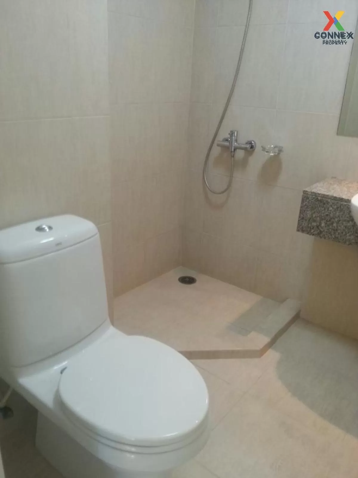 FOR SALE condo , The Clover Thonglor , BTS-Thong Lo , Khlong Tan  FOR SALE condo , The Clover Thonglor , BTS-Thong Lo , Khlong Tan