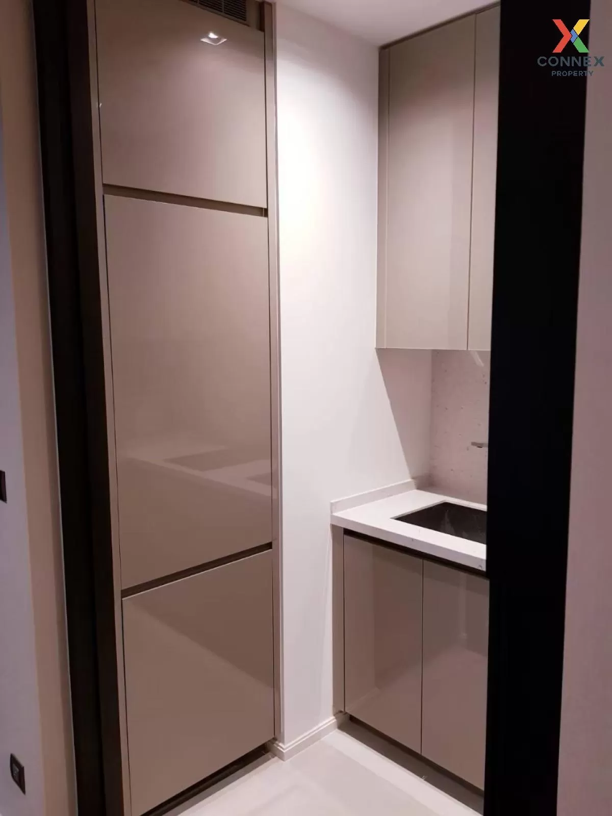 เช่าคอนโด  เดอะ ดิโพลแมท 39 BTS-พร้อมพงษ์ คลองตันเหนือ เขต วัฒนา 