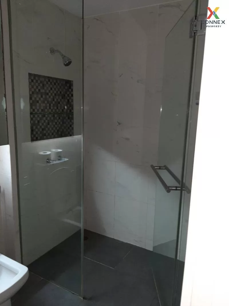 FOR RENT condo , The Legend Saladaeng , BTS-Sala Daeng , Silom , 