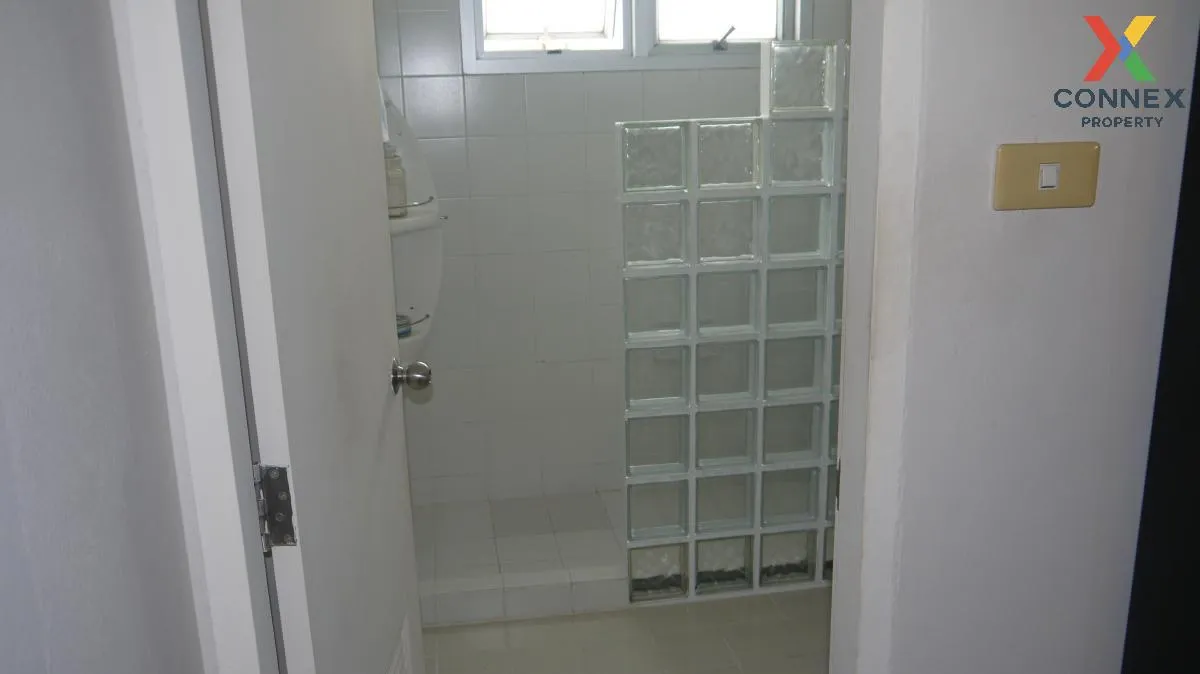 ขายคอนโด  เดอะ วอเตอร์ฟอร์ด พระราม 4 BTS-พระโขนง คลองเตย เขต พระโ