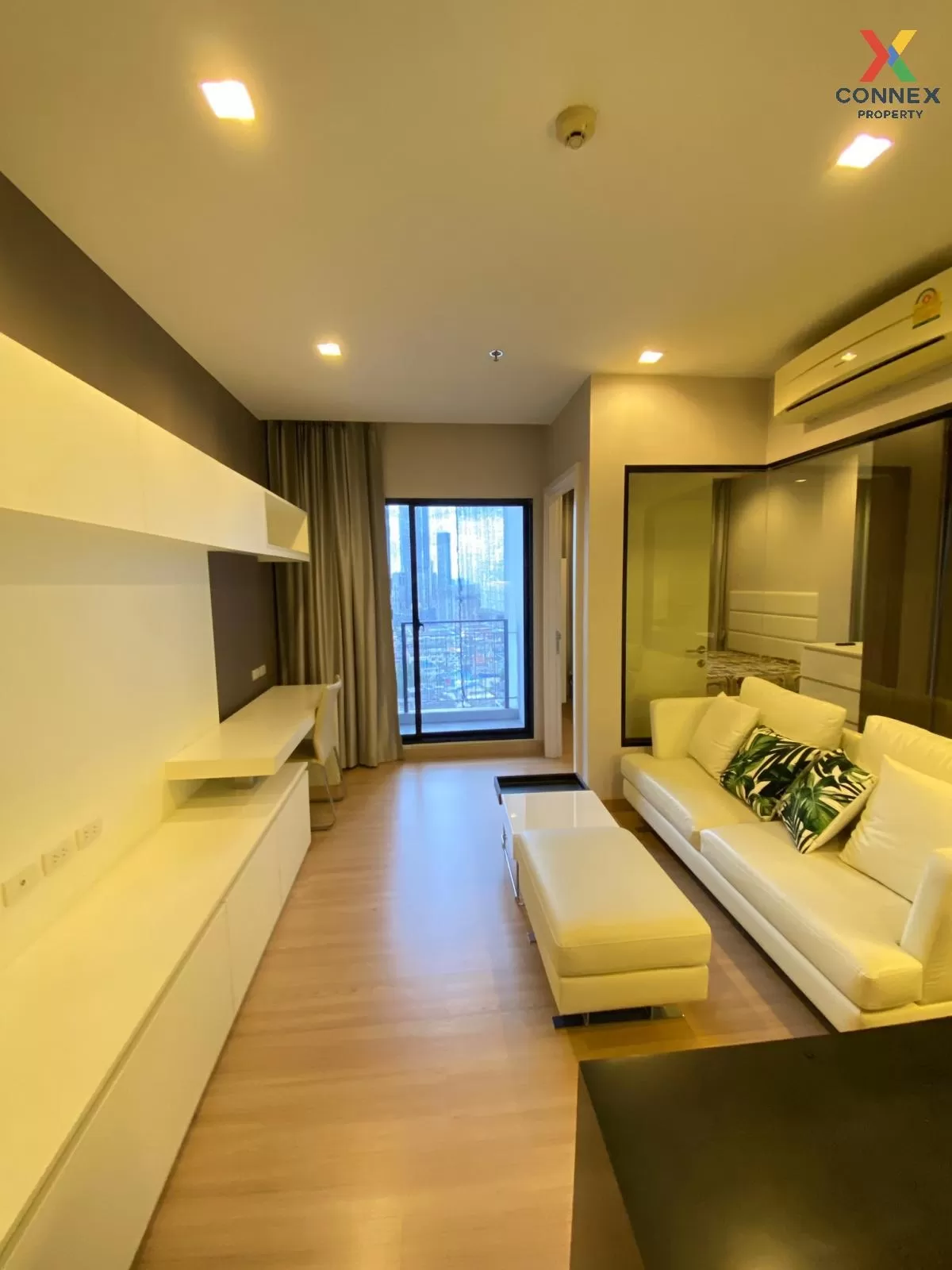 เช่าคอนโด  เออร์บาโน่ แอบโซลูท สาทร-ตากสิน BTS-กรุงธนบุรี คลองต้น 1