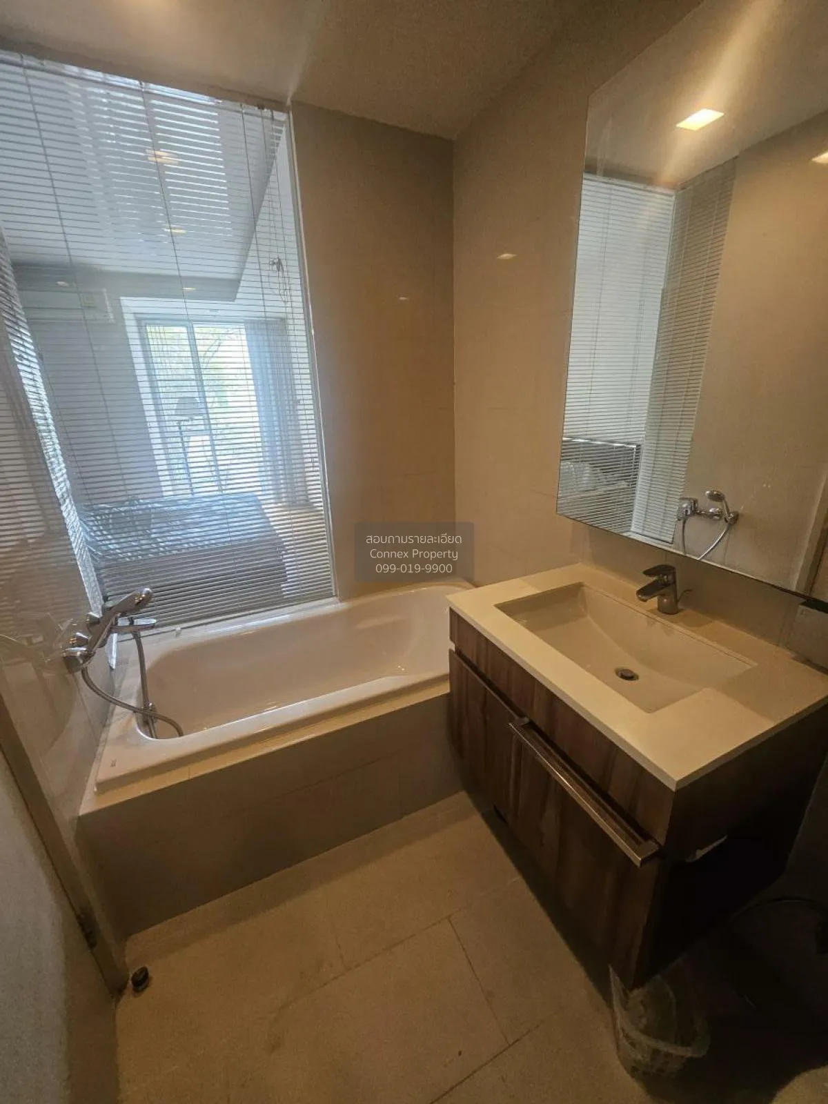 เช่าคอนโด  เวีย 31 คลองเตยเหนือ เขต วัฒนา กรุงเทพ CX-71369