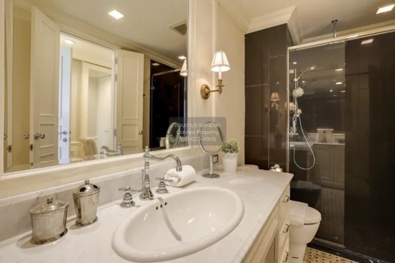 FOR RENT condo , Via 31 , Khlong Toei Nuea , Watthana , Bangkok ,