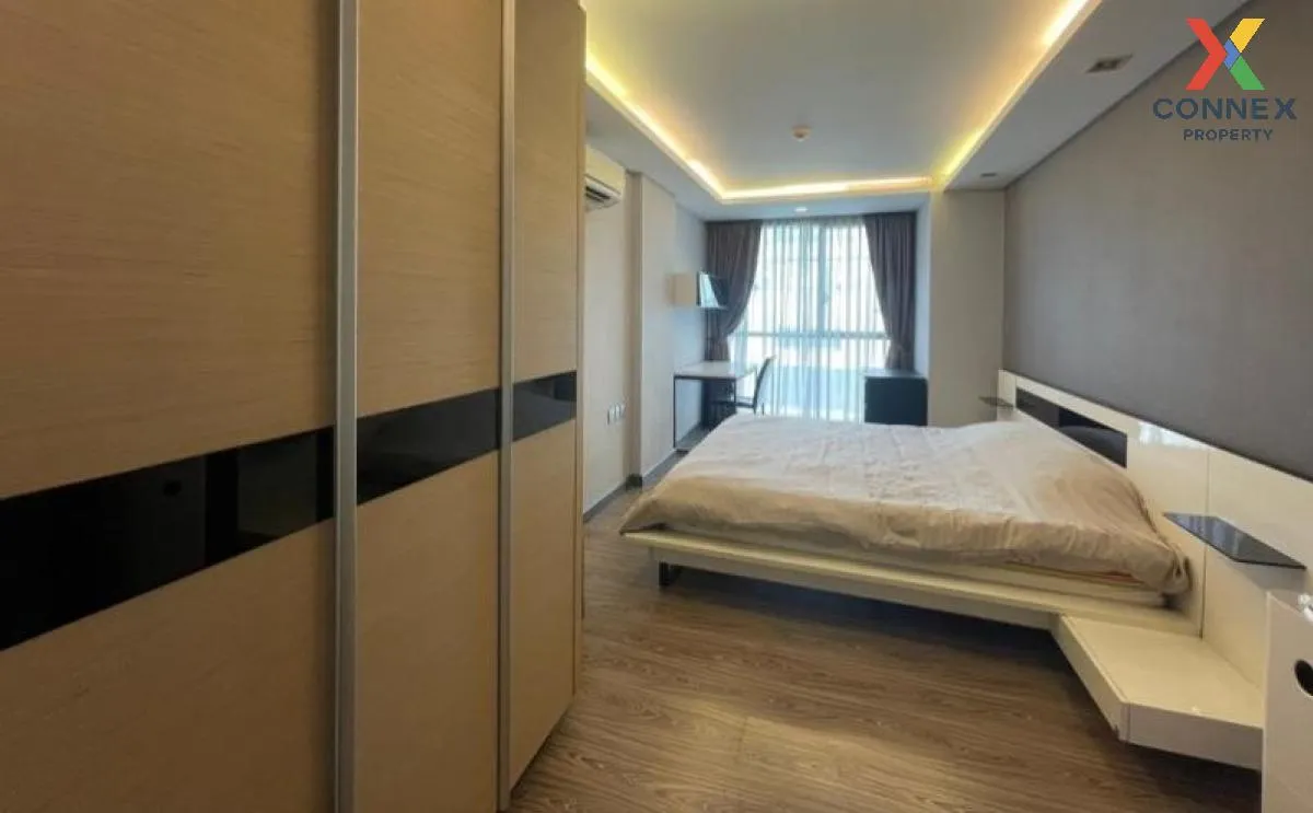 FOR RENT condo , Via Botani , BTS-Phrom Phong , Khlong Toei Nuea  2