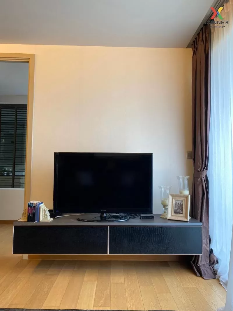 FOR RENT condo , Via Botani , BTS-Phrom Phong , Khlong Toei Nuea  2