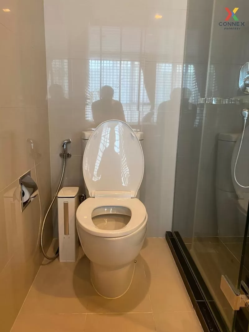 FOR RENT condo , Via Botani , BTS-Phrom Phong , Khlong Toei Nuea 