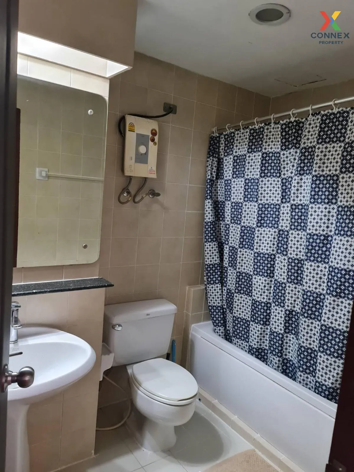 เช่าคอนโด  เดอะ วอเตอร์ฟอร์ด ไดมอน BTS-พร้อมพงษ์ คลองตัน เขต คลอง