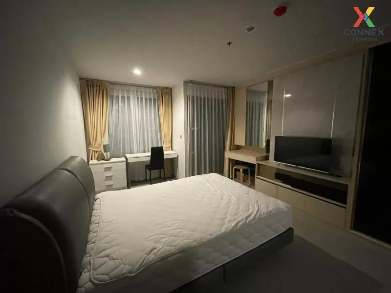For Rent Condo , Life Ladprao , nice view , high floor , BTS-Ha Y 1