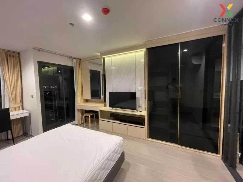 For Rent Condo , Life Ladprao , nice view , high floor , BTS-Ha Y 2