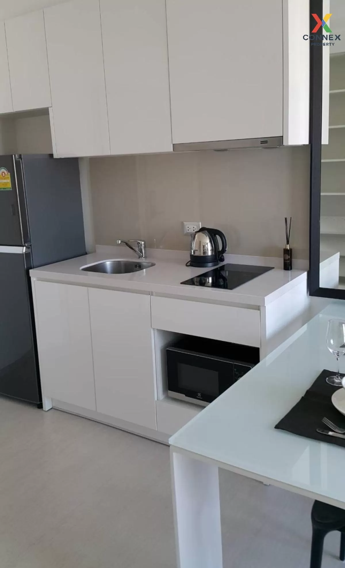 FOR RENT condo , RHYTHM Sukhumvit 42 , BTS-Ekkamai , Phra Khanong 4