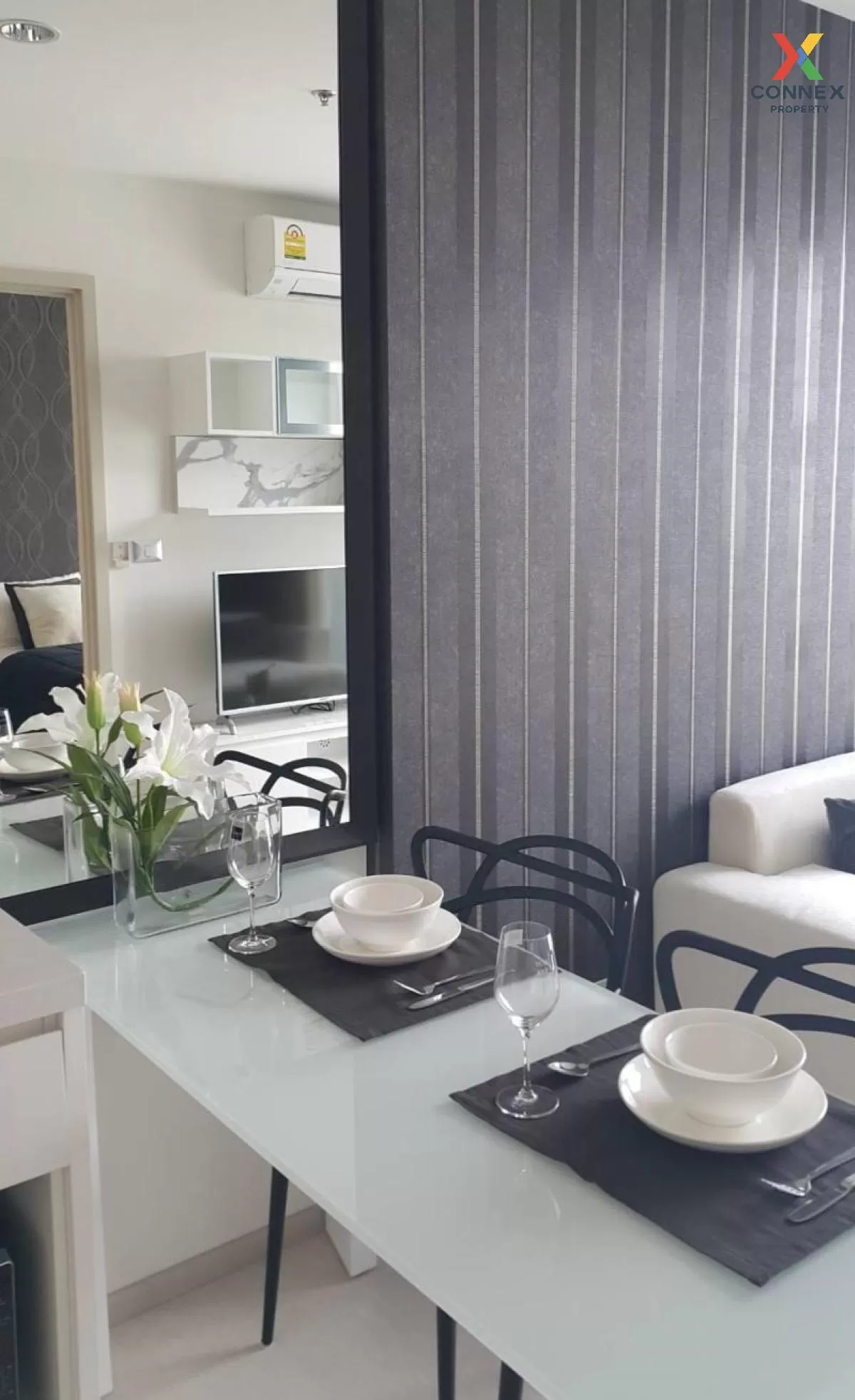 FOR RENT condo , RHYTHM Sukhumvit 42 , BTS-Ekkamai , Phra Khanong