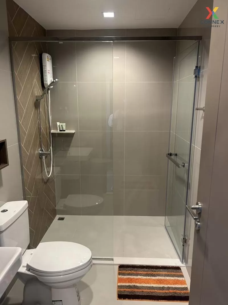 FOR RENT condo , The Line Phahonyothin Park , high floor , BTS-Ha