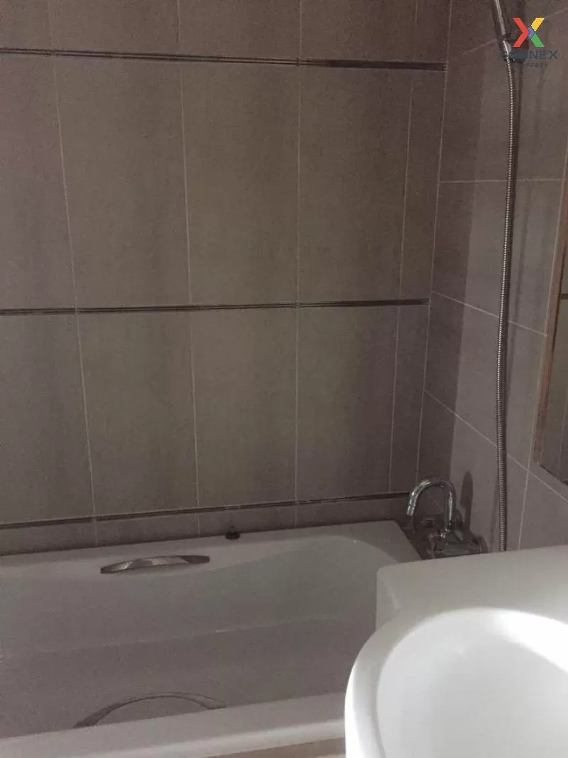 FOR RENT condo , Centric Sathorn - St.Louis , BTS-Saint Louis , Y