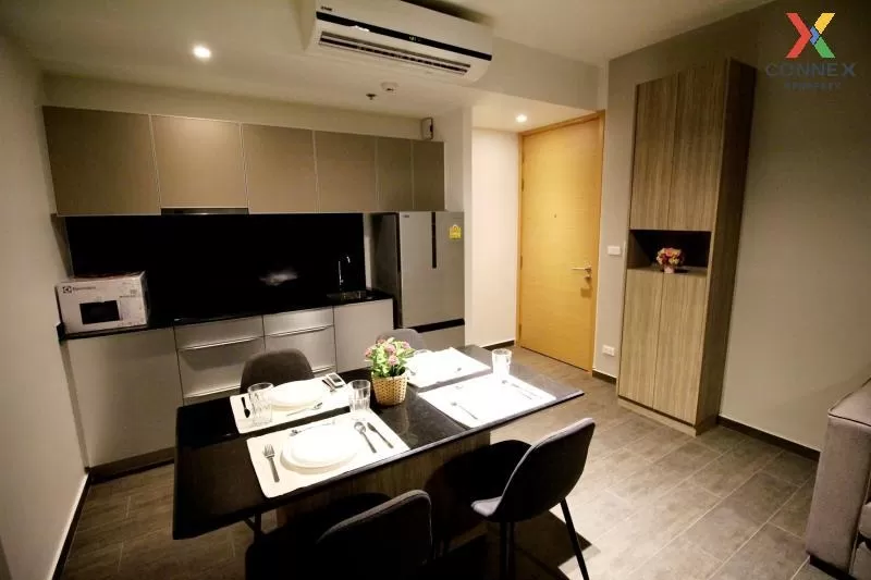 FOR RENT condo , The Lofts Ekkamai , BTS-Ekkamai , Phra Khanong N 3