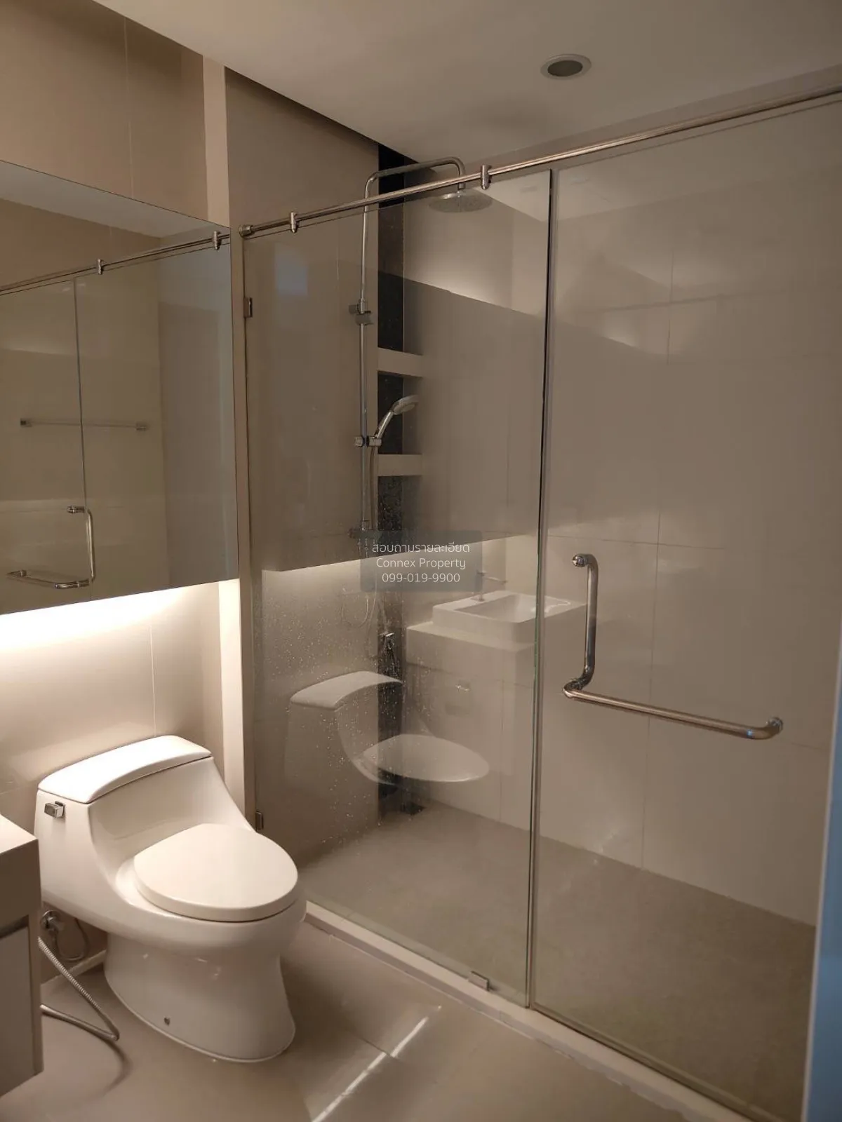 เช่าคอนโด  แม่น้ำ เรสซิเดนท์ BTS-สะพานตากสิน วัดพระยาไกร เขต บางค