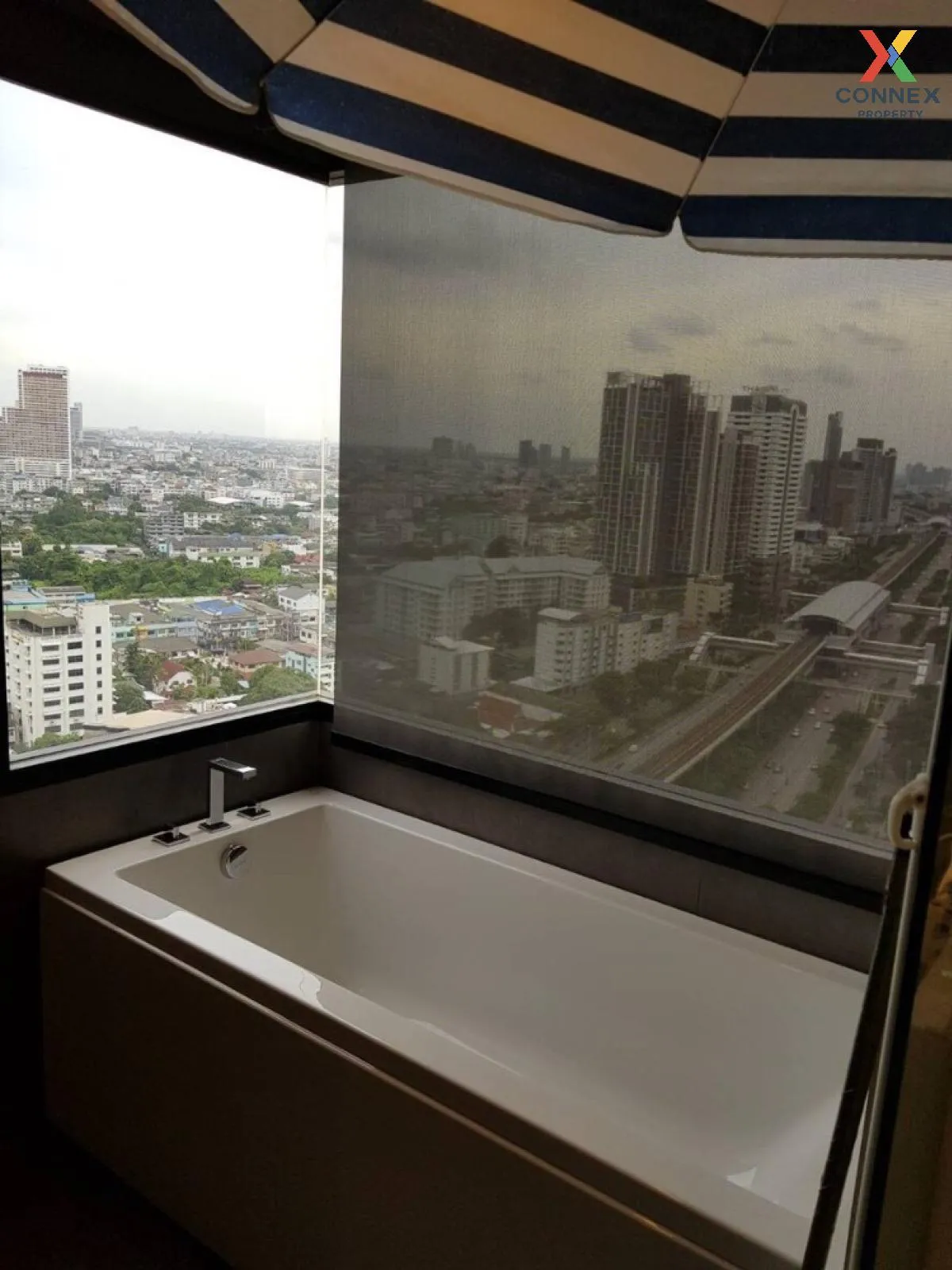 FOR SALE condo , Urbano Absolute Sathorn - Taksin , BTS-Krung Tho
