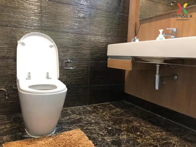 FOR SALE condo , The Bangkok Sathorn - Taksin , BTS-Krung Thon Bu