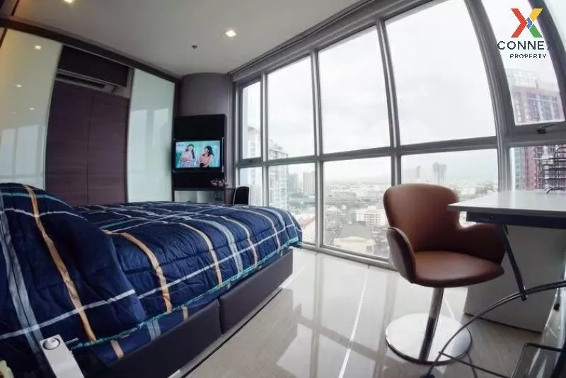 FOR RENT condo , Sky Walk Residences , BTS-Phra Khanong , Phra Kh