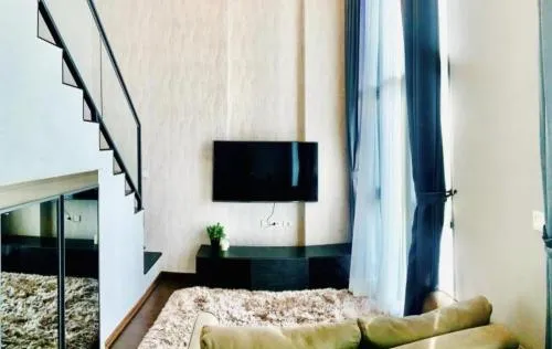 FOR RENT condo , C Ekkamai , Duplex , high floor , BTS-Ekkamai , Khlong Tan Nuea , Watthana , Bangkok , CX-72895