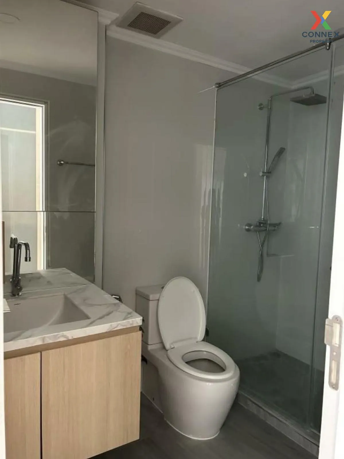 FOR RENT condo , Wind Sukhumvit 23 , MRT-Sukhumvit , Khlong Toei 