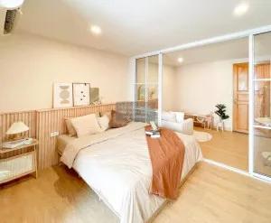 FOR SALE condo , Ratchada City 18 , MRT-Huai Khwang , Sam Saen Nok , Huai Khwang , Bangkok , CX-73080