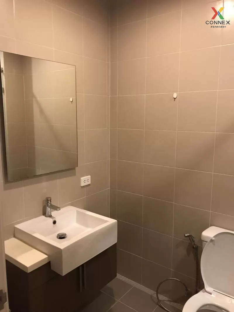 เช่าคอนโด  ไฮฟ์ สาทร BTS-กรุงธนบุรี คลองต้นไทร เขต คลองสาน กรุงเท