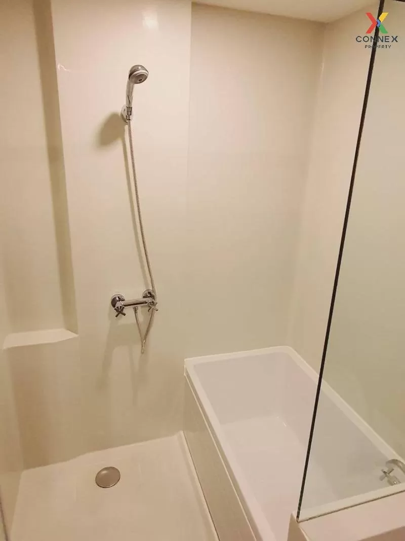 เช่าคอนโด  บลอสซั่ม คอนโด แอท สาทร - เจริญราษฎร์ BTS-สุรศักดิ์ ทุ