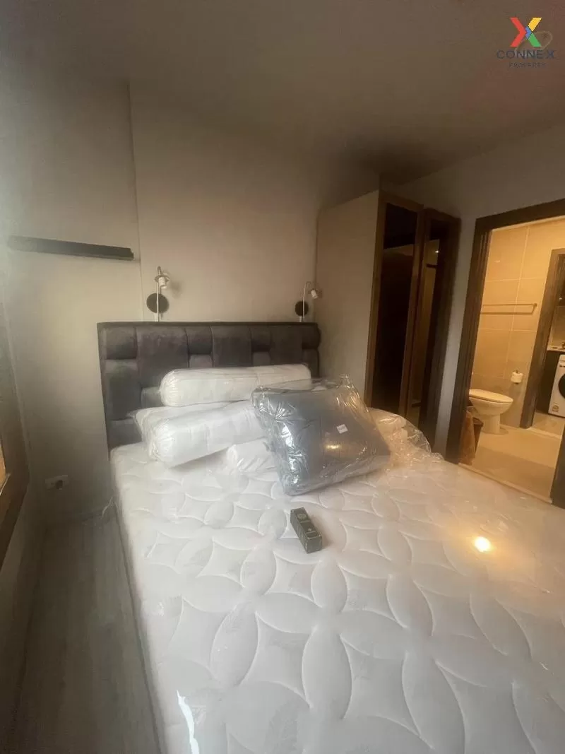 FOR RENT condo , XT Huaikhwang , MRT-Huai Khwang , Huai Khwang , 