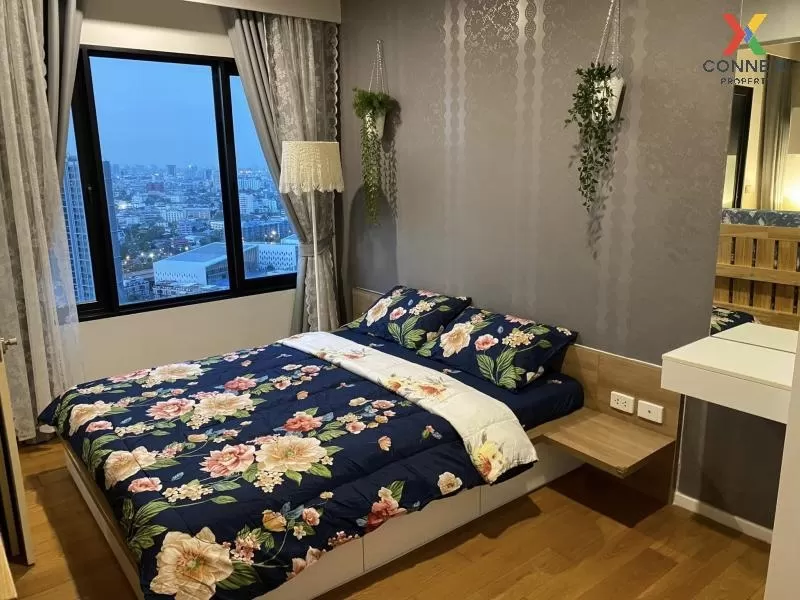 FOR RENT condo , Blocs 77 , high floor , BTS-On Nut , Phra Khanon