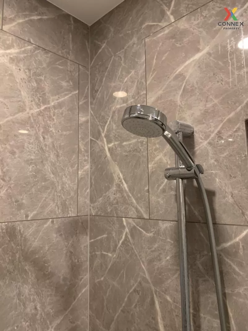 FOR RENT condo , Mazarine Ratchayothin , high floor , BTS-Ratchay