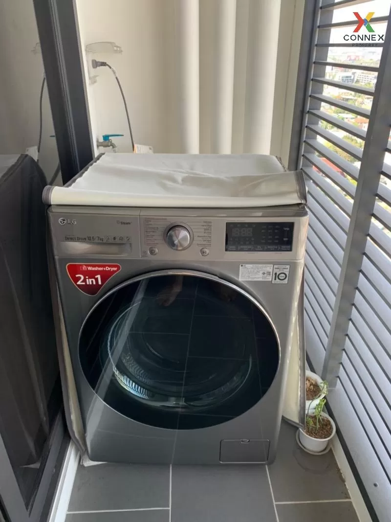 FOR RENT condo , Mazarine Ratchayothin , high floor , BTS-Ratchay