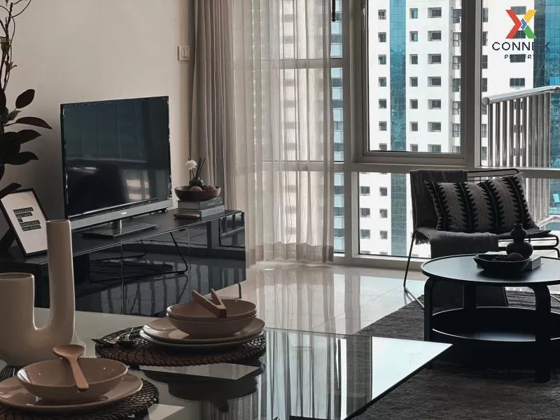 FOR RENT condo , Fullerton Sukhumvit , BTS-Ekkamai , Khlong Tan N 4