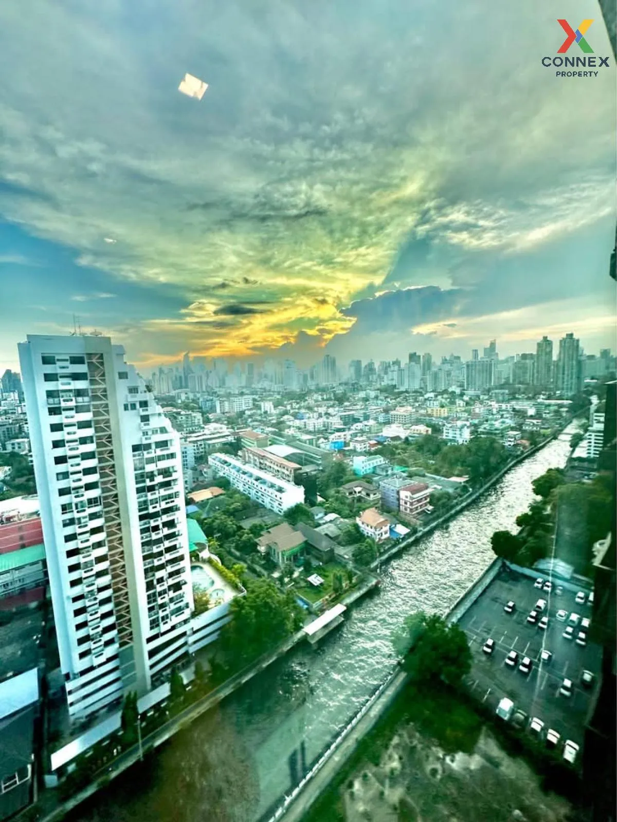 เช่าคอนโด  เดอะ เบส เพชรบุรี - ทองหล่อ MRT-เพชรบุรี บางกะปิ เขต ห