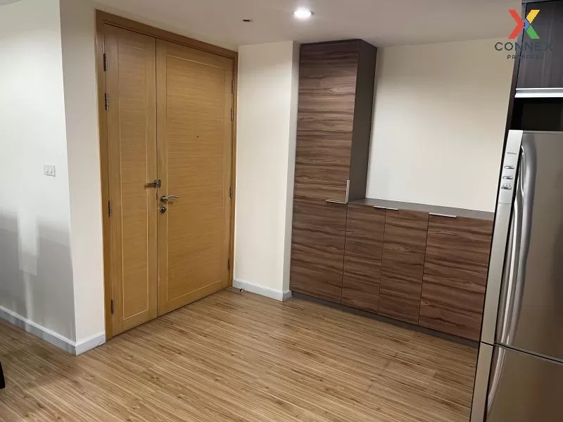 FOR RENT service apartment , Tropical Langsuan , BTS-Ratchadamri 