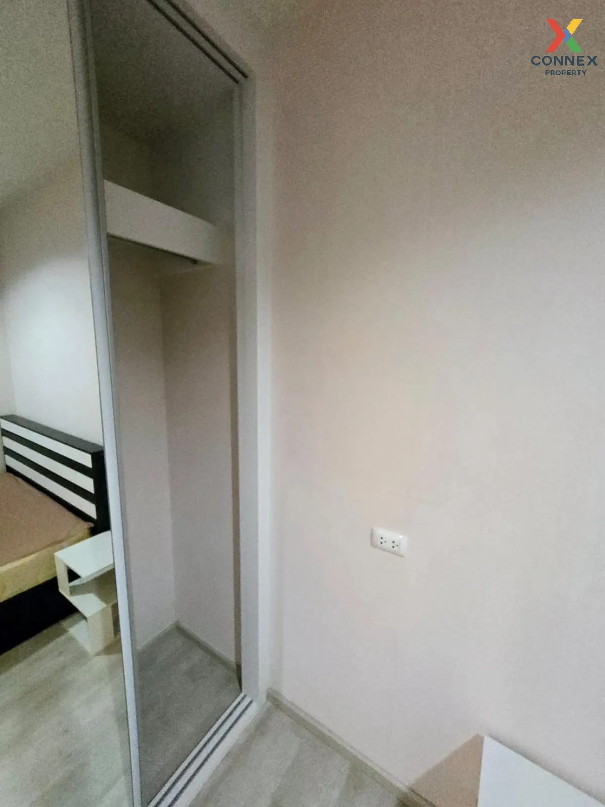 FOR RENT condo , Plum Condo Central Station , MRT-Sam Yaek Bang Y