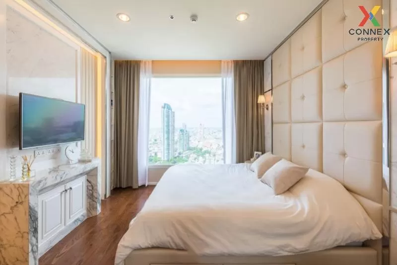 FOR SALE condo , Menam Residences , high floor , BTS-Saphan Taksi
