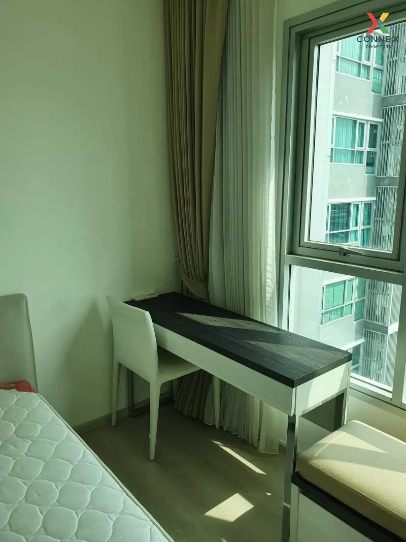 FOR RENT condo , Life Ratchadapisek , high floor , MRT-Huai Khwan