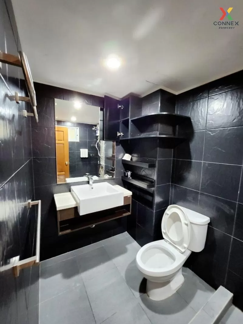 FOR RENT condo , Lumpini Ville Cultural Center , MRT-Huai Khwang 