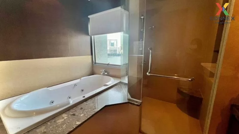 FOR RENT condo , Royal Residence Park , MRT-Lumphini , Lumpini , 